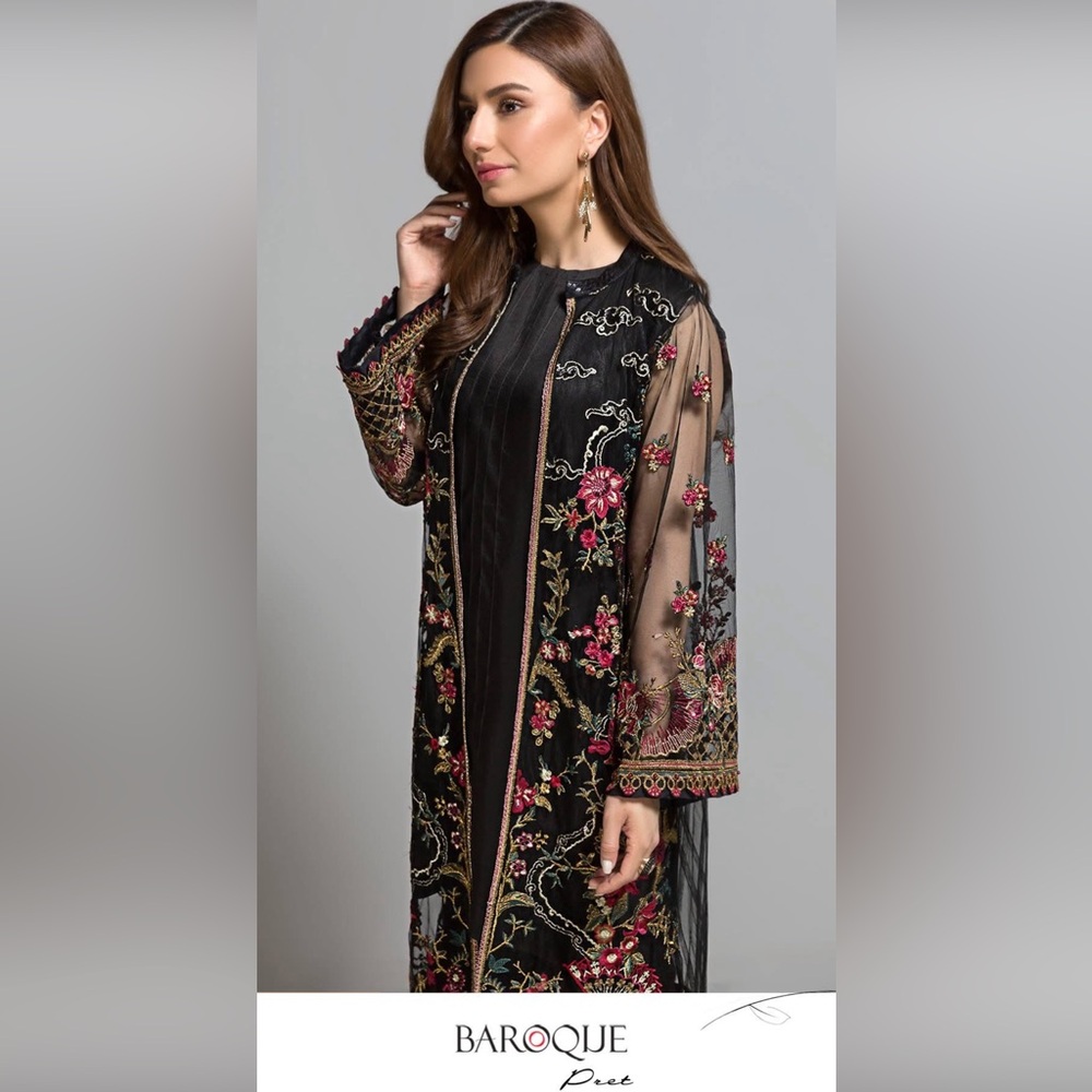 Gorgeous Baroque brand 3 piece dress